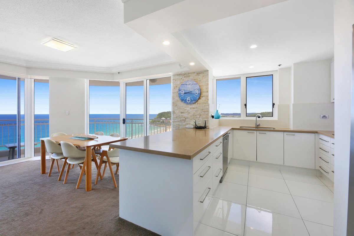 26E/3 Second Avenue Burleigh Heads 6