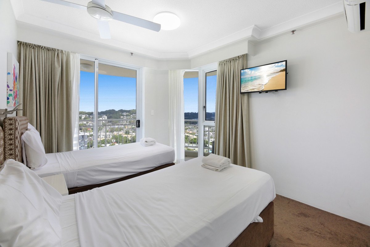 26E/3 Second Avenue Burleigh Heads 17