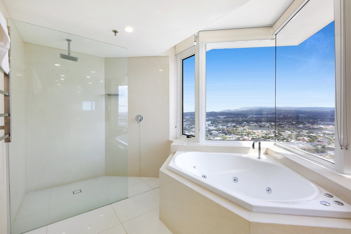 26E/3 Second Avenue Burleigh Heads 19