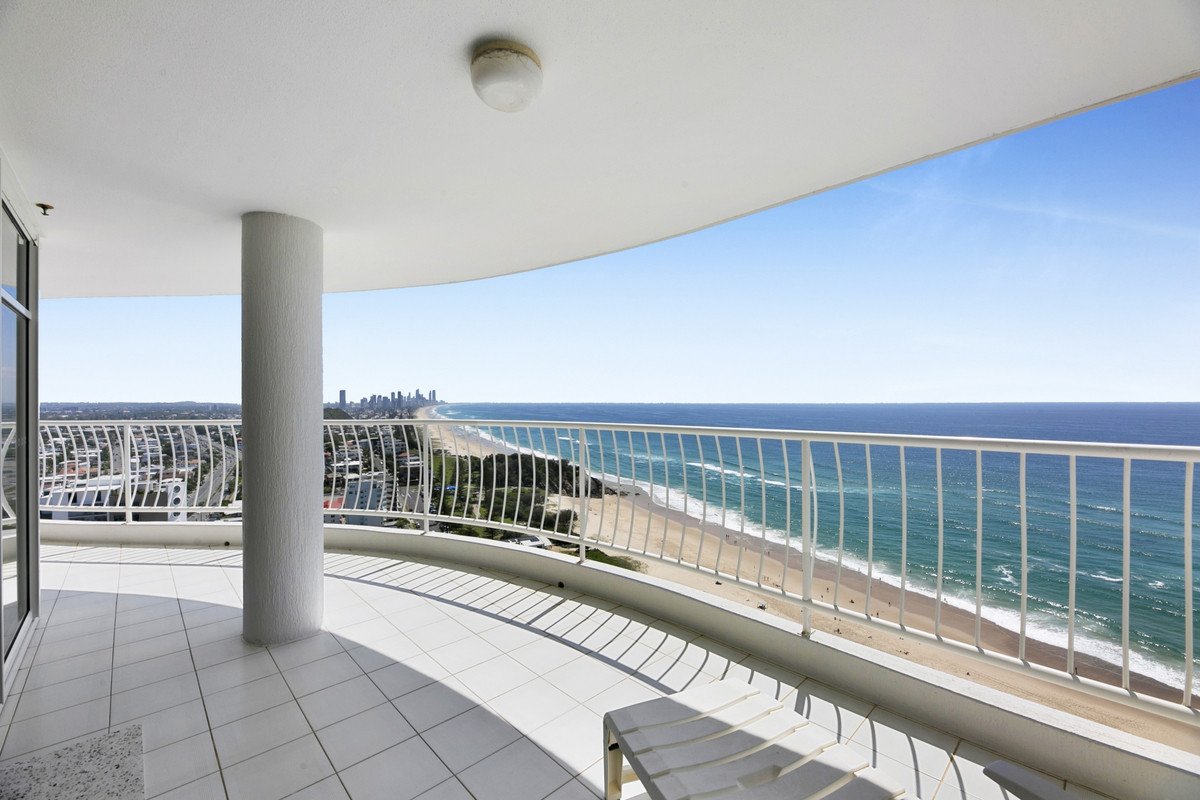 26H/238 The Esplanade Burleigh Heads 8