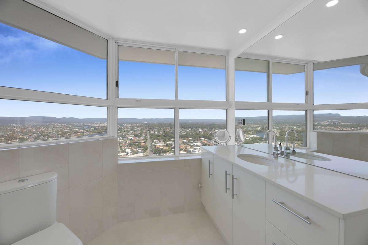 26H/238 The Esplanade Burleigh Heads 15