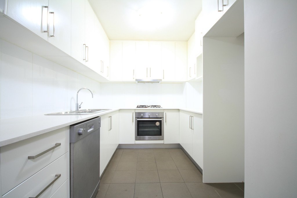 2/7-11 Hogben Street KOGARAH 2