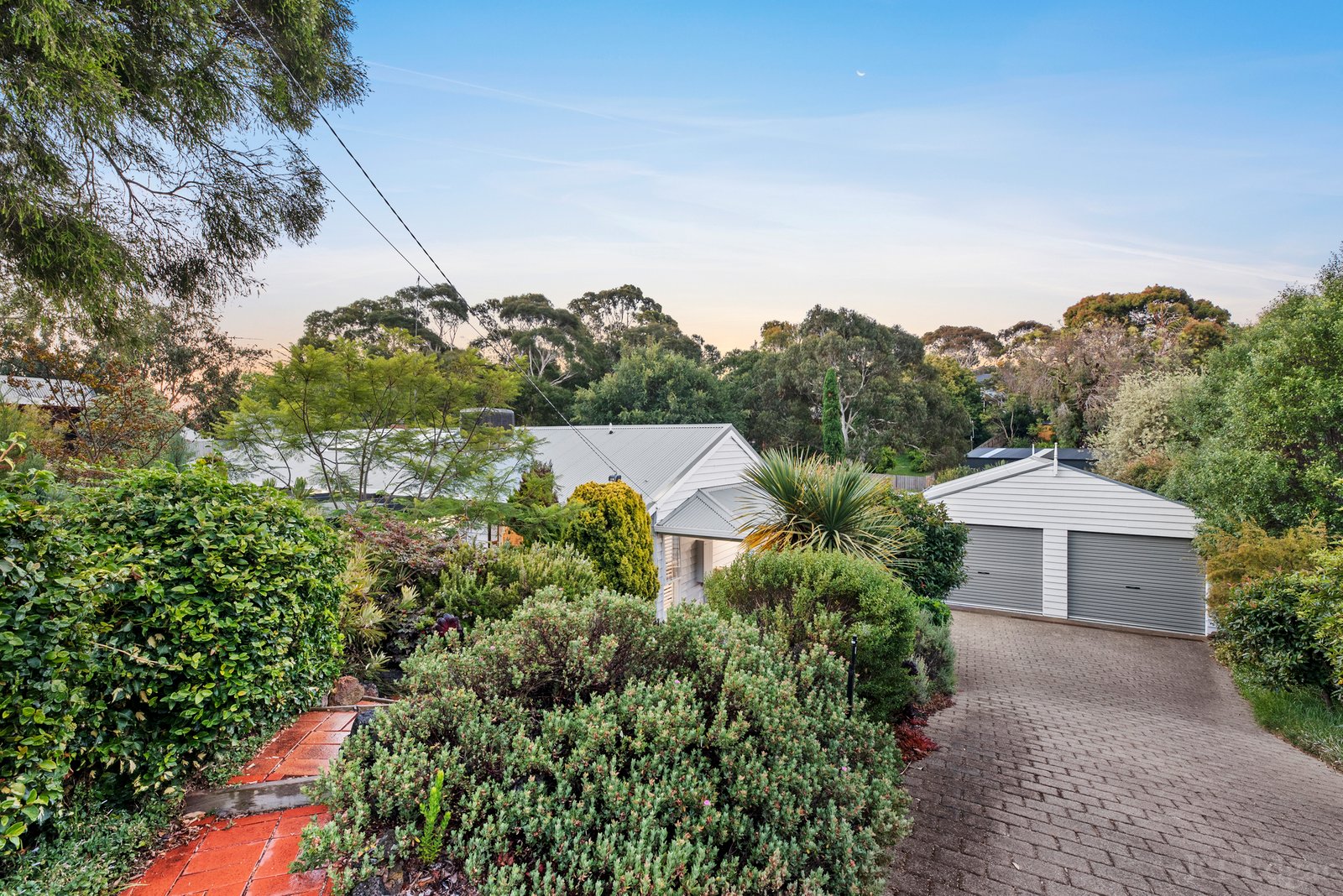 Real Estate and Property in 27-29 Kalinga Road, Ocean Grove, VIC
