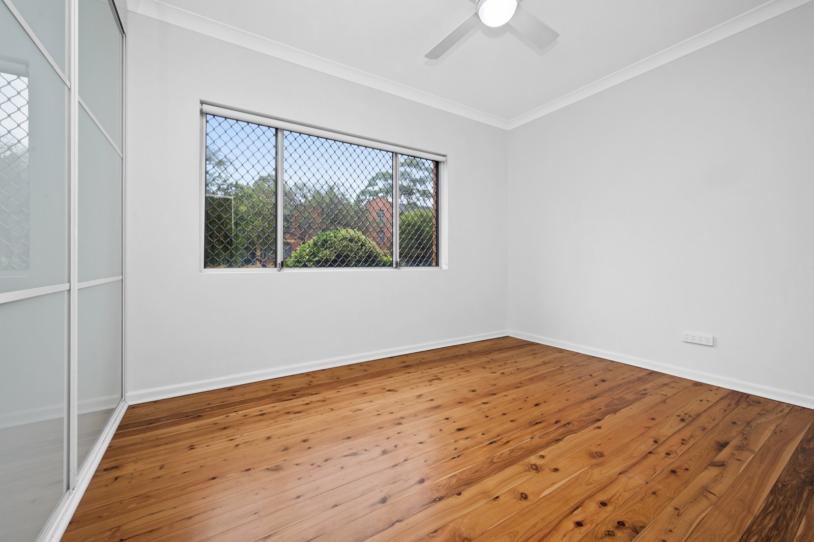 2/7-9 Shaftesbury Street CARLTON 4
