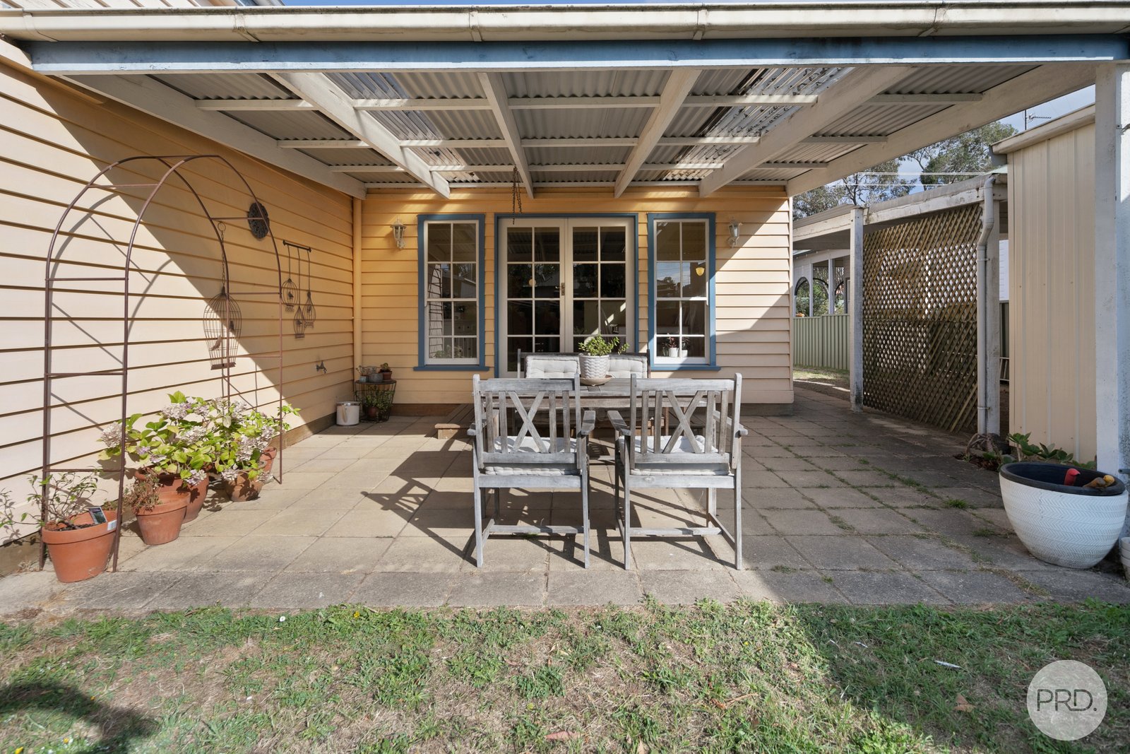 27 Anderson Street East  GOLDEN POINT 11