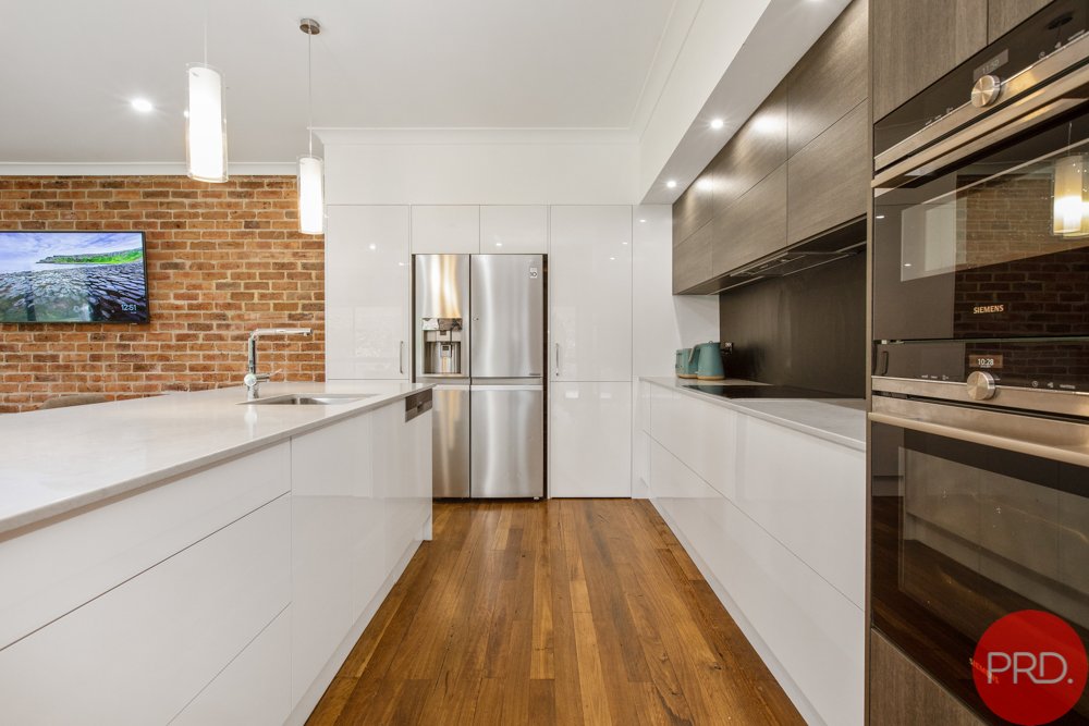 27 Ann Street WALLALONG 12