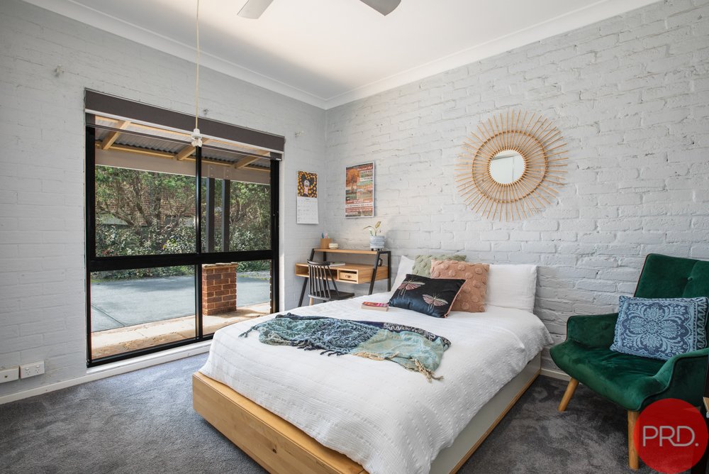 27 Ann Street WALLALONG 19