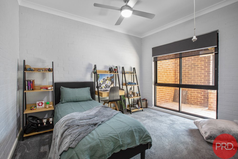 27 Ann Street WALLALONG 20