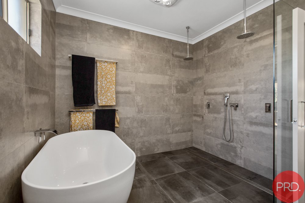 27 Ann Street WALLALONG 23