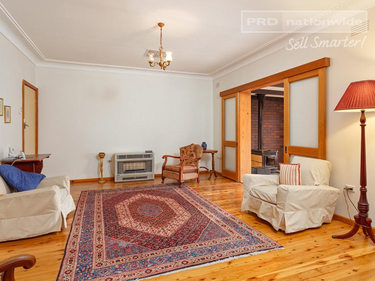 27 Anne Street TOLLAND 2