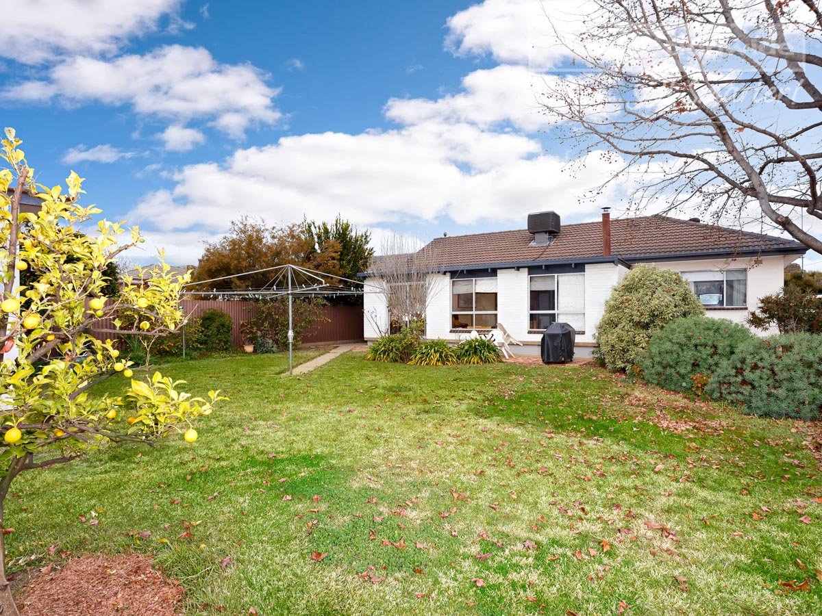 27 Anne Street TOLLAND 10