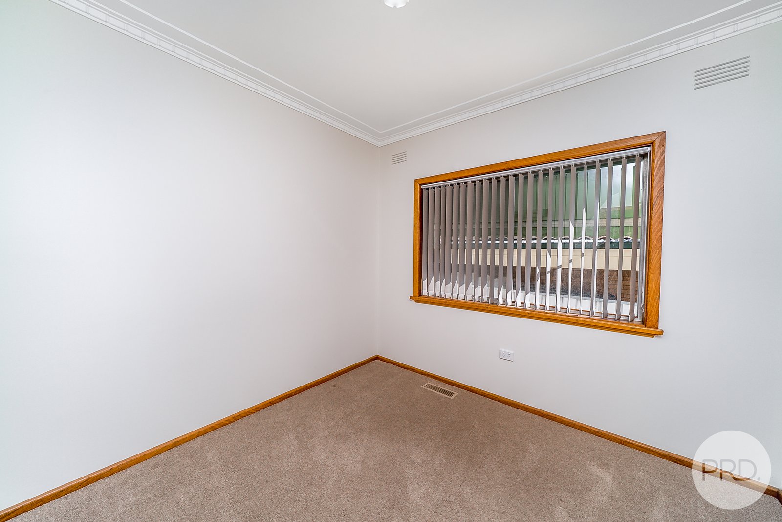 27 Anne Street TOLLAND 9