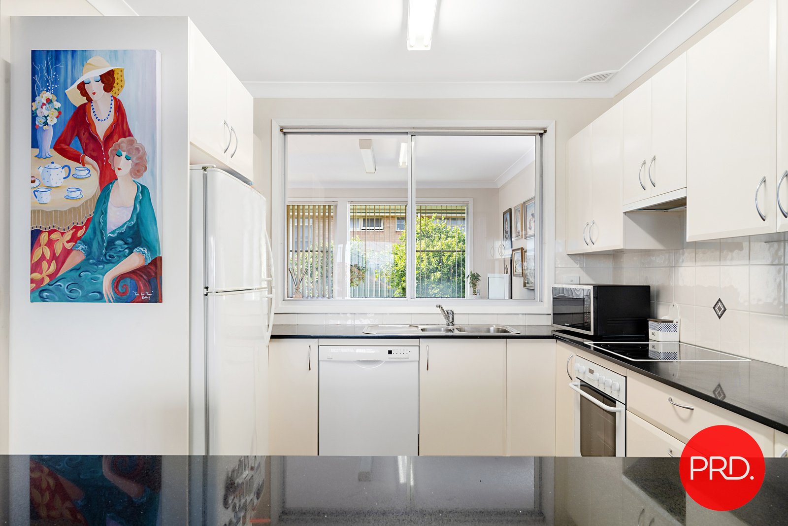 27 Annette Avenue KOGARAH 7