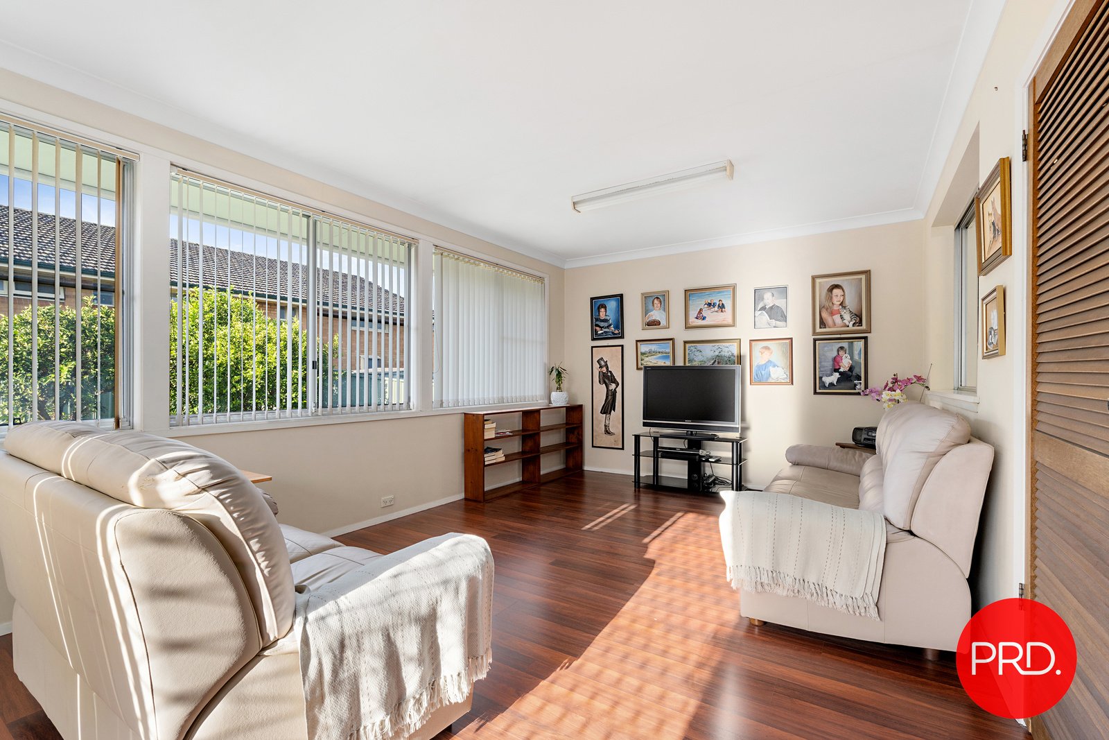 27 Annette Avenue KOGARAH 8