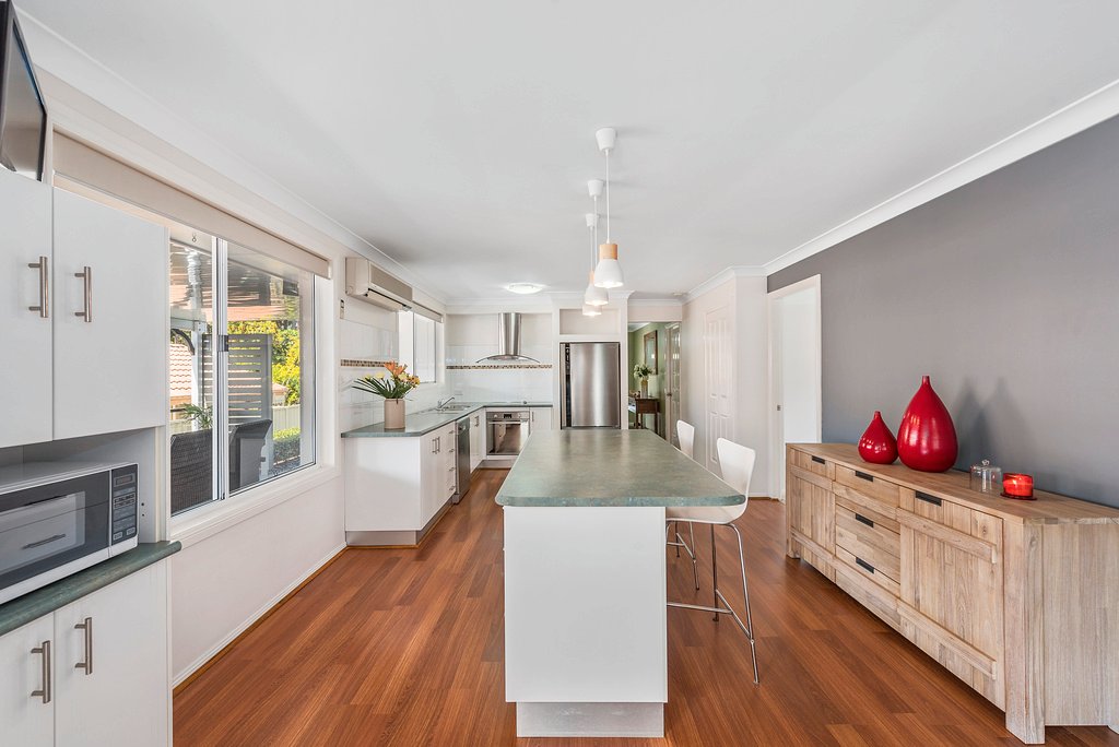 27 Aquamarine Drive TOORMINA 7