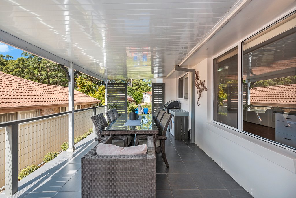 27 Aquamarine Drive TOORMINA 8