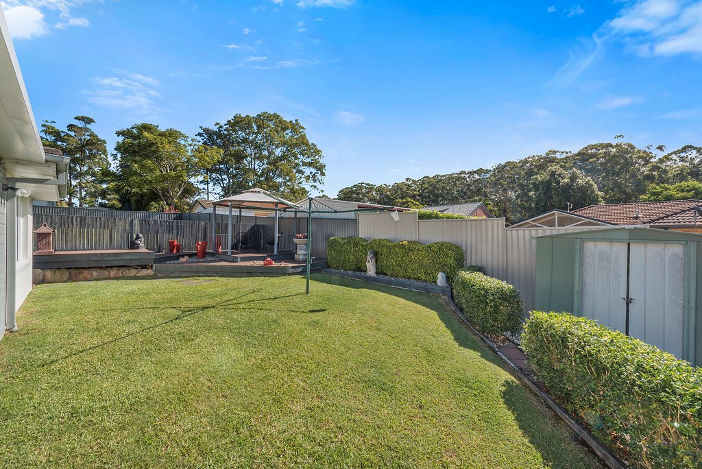 27 Aquamarine Drive TOORMINA 21