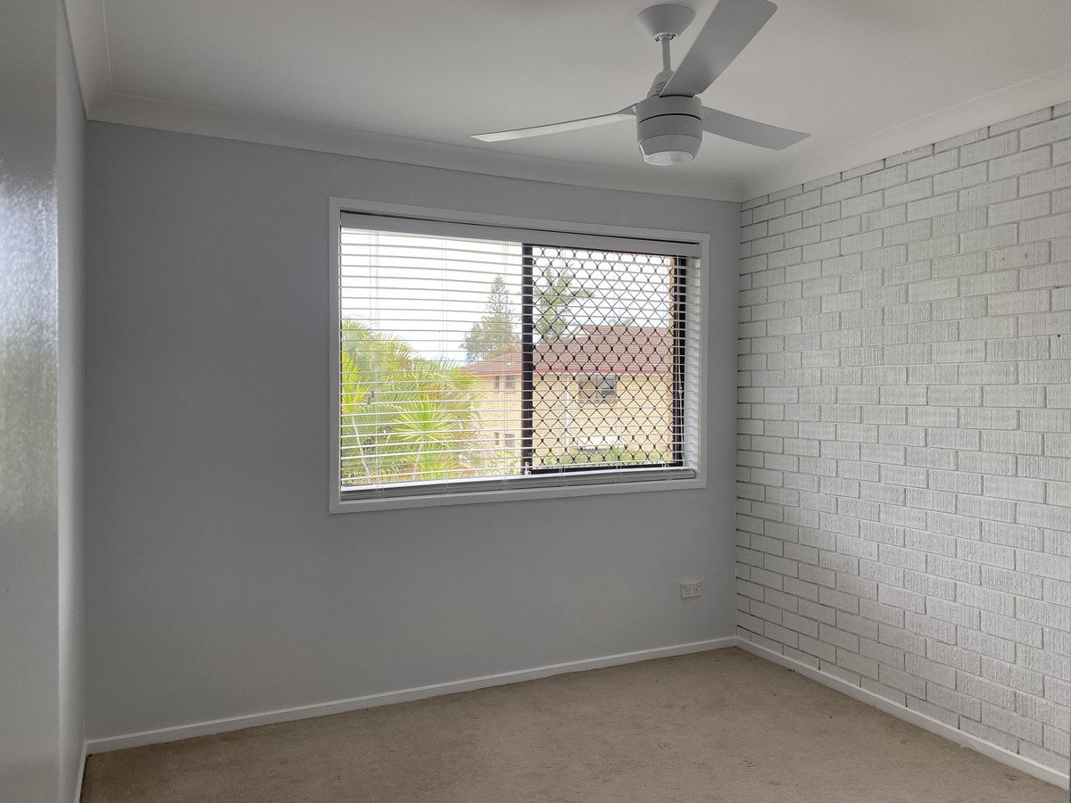 2/7 Aquila Court Mermaid Waters 7