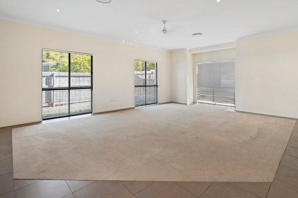 27 Armada Crescent JUBILEE POCKET 2