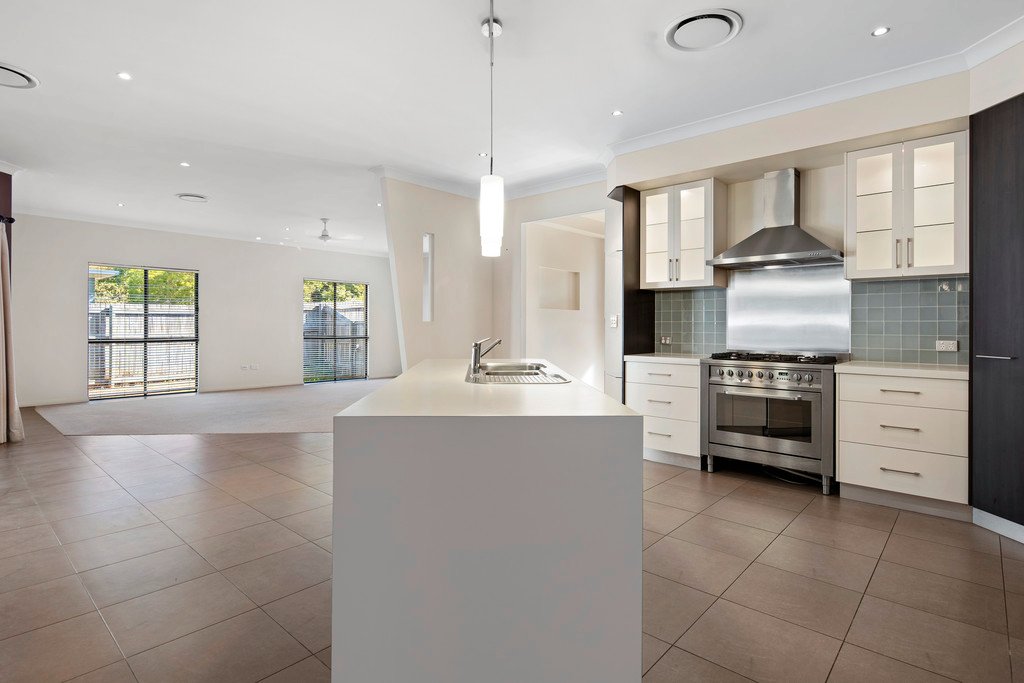27 Armada Crescent JUBILEE POCKET 7