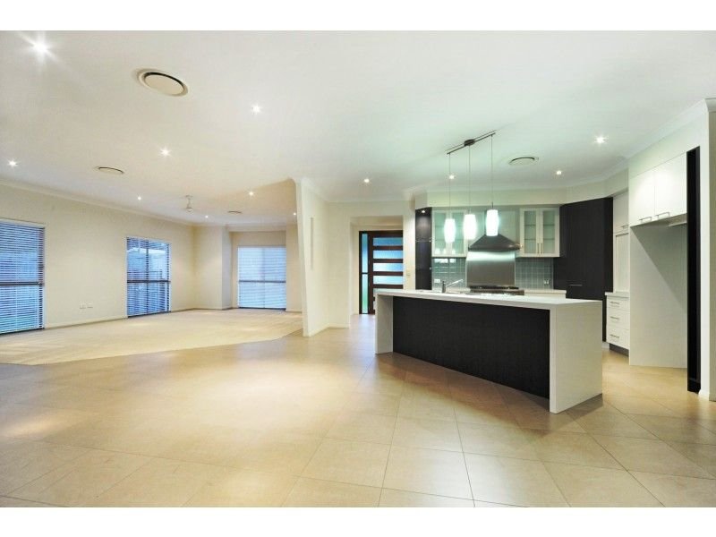 27 Armada Crescent JUBILEE POCKET 1