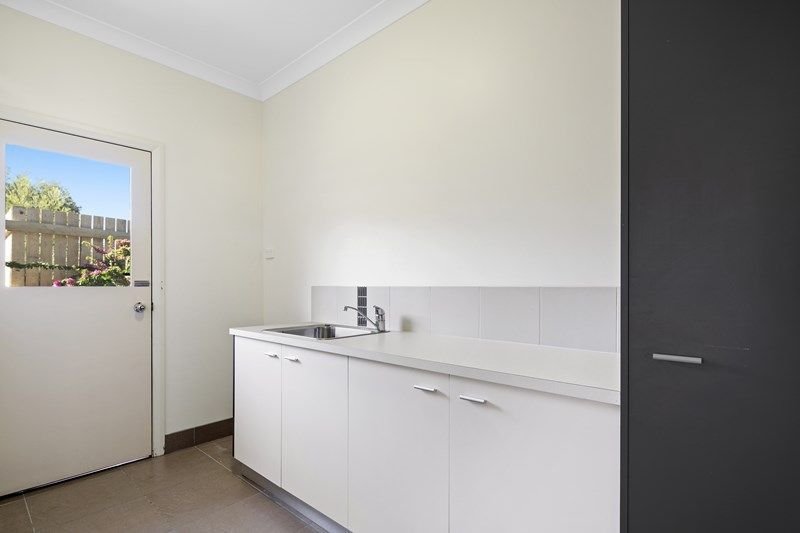 27 Armada Crescent JUBILEE POCKET 10