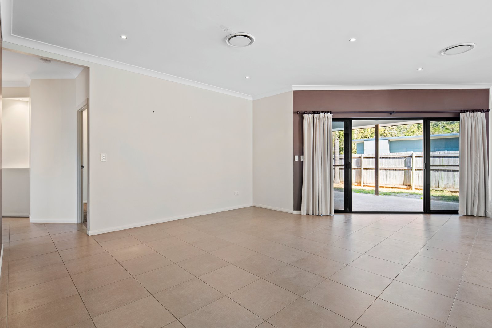 27 Armada Crescent JUBILEE POCKET 6