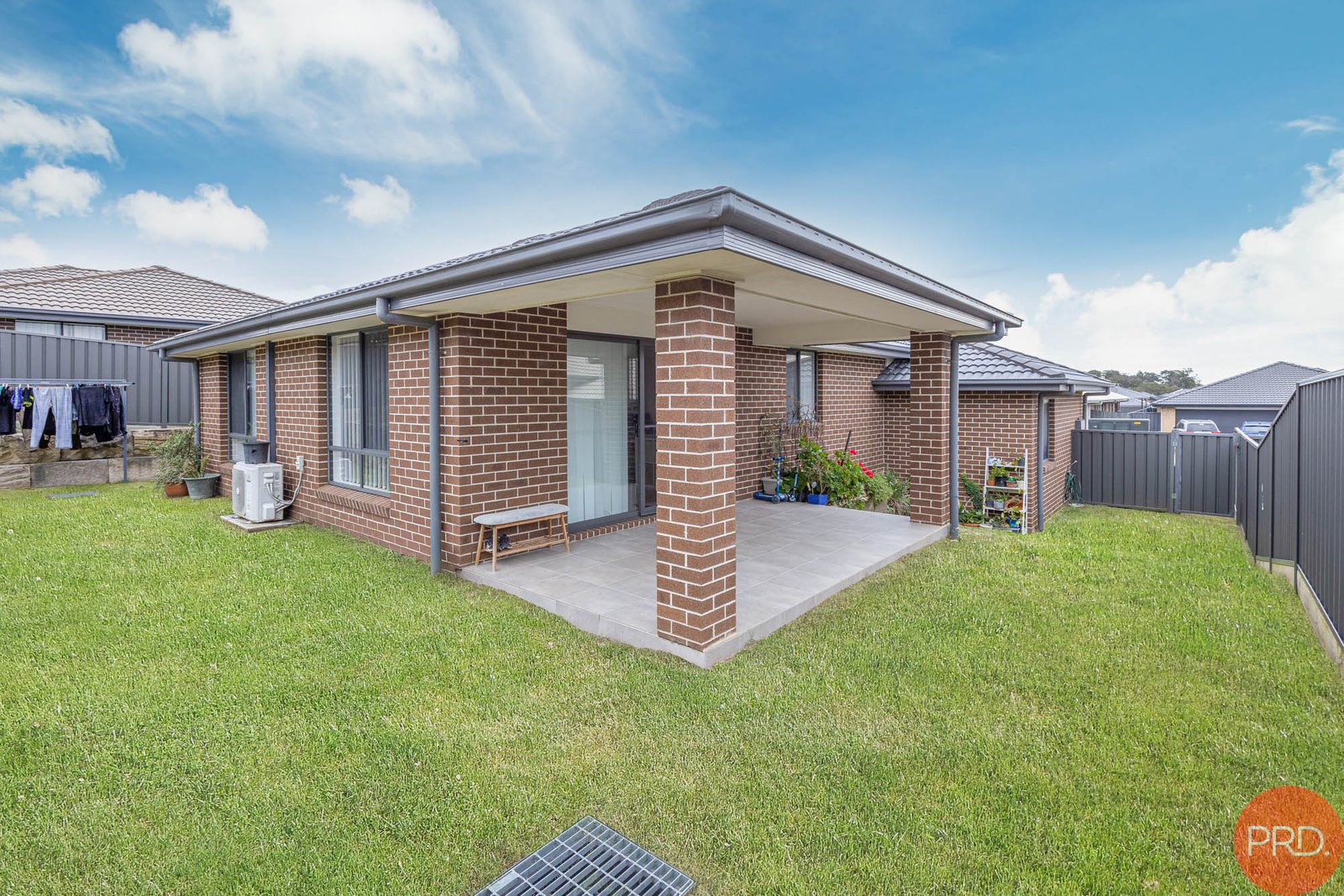 27 Arrowfield Street CLIFTLEIGH 14