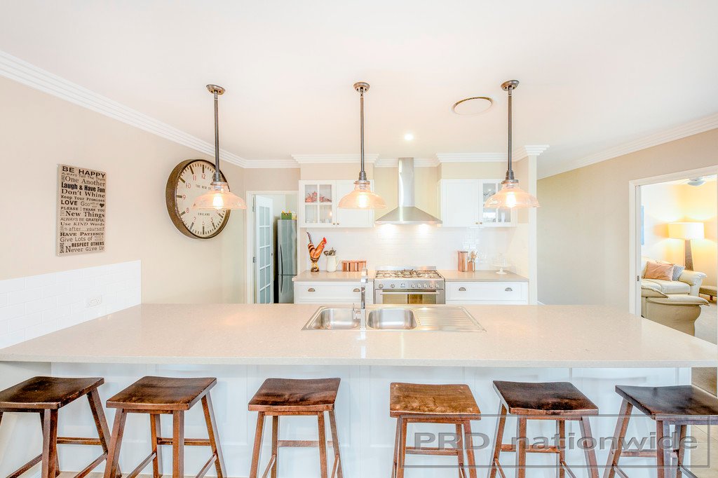 27 Arrowtail Street CHISHOLM 6
