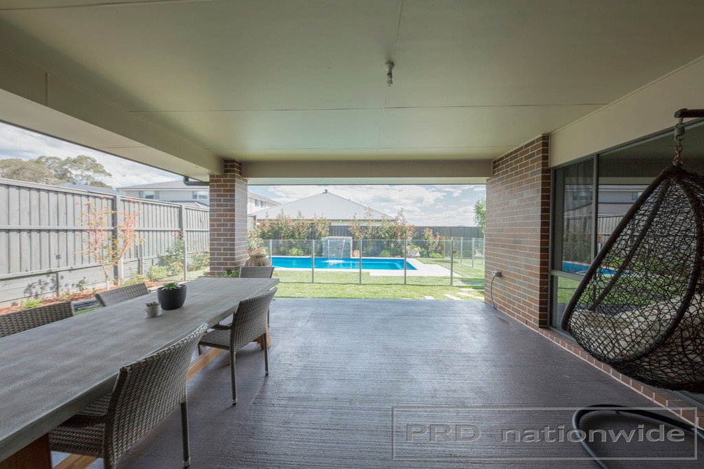 27 Arrowtail Street CHISHOLM 11