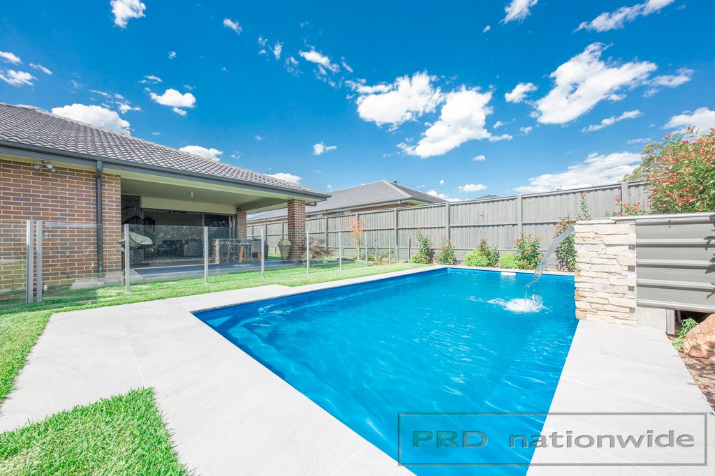 27 Arrowtail Street CHISHOLM 15