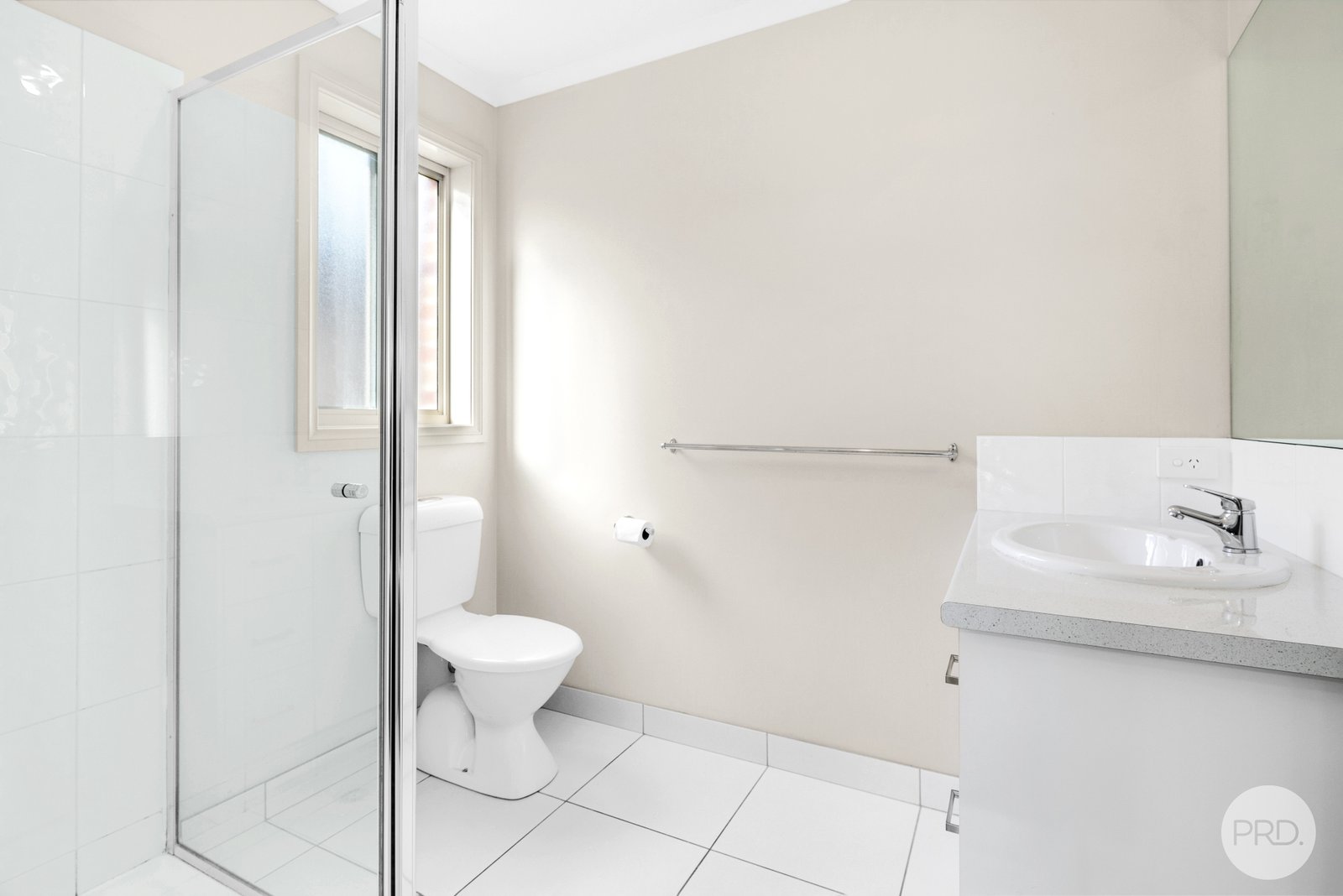 27 Ascot Gardens Drive DELACOMBE 3