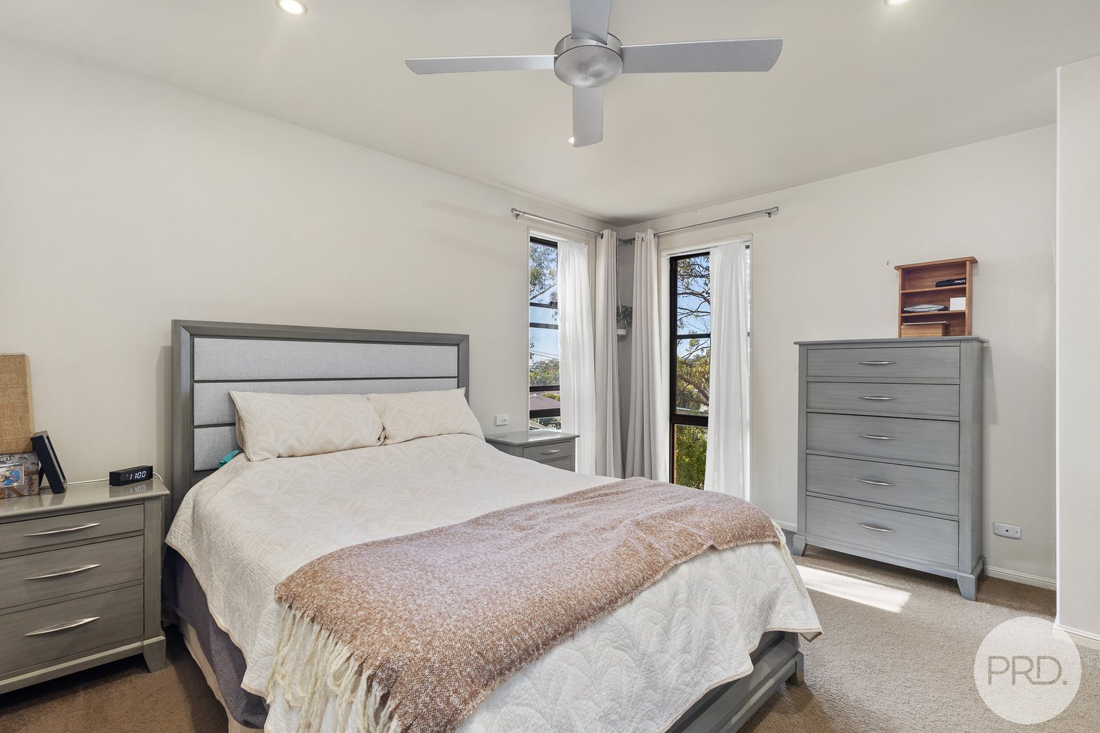 27 Bagnall Avenue SOLDIERS POINT 12