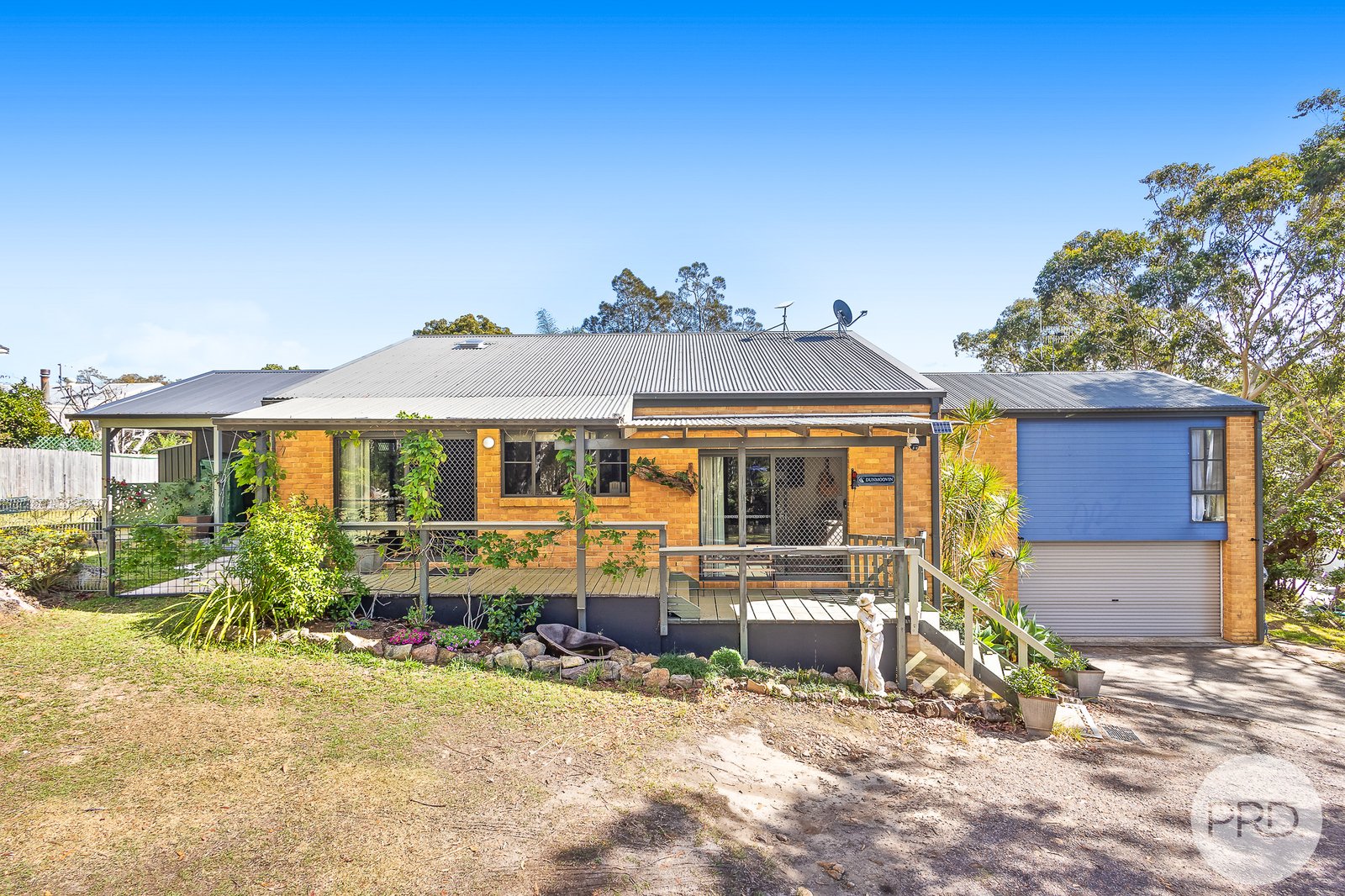 27 Bagnall Avenue SOLDIERS POINT 19