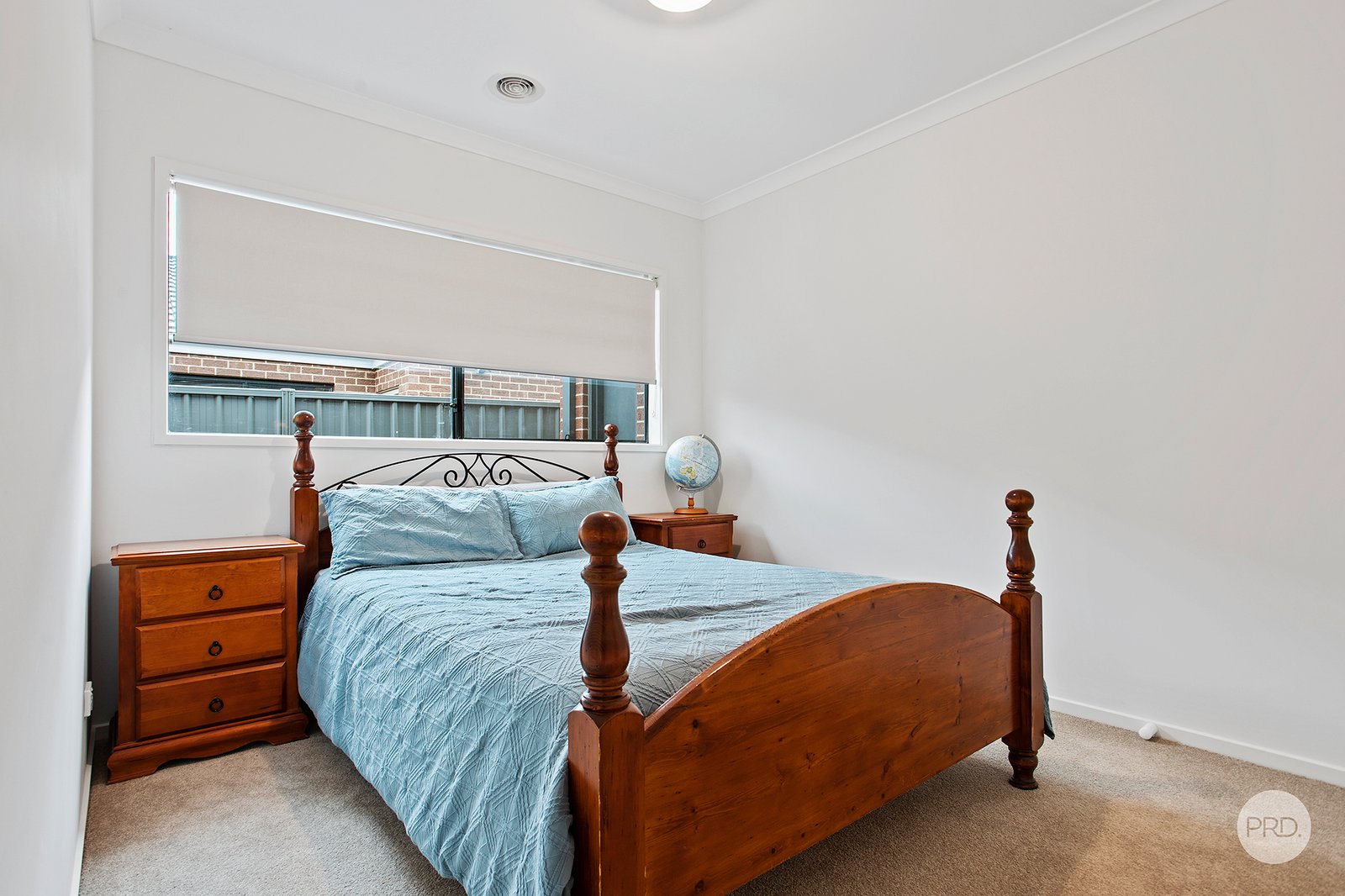 27 Bakers Lane STRATHFIELDSAYE 12