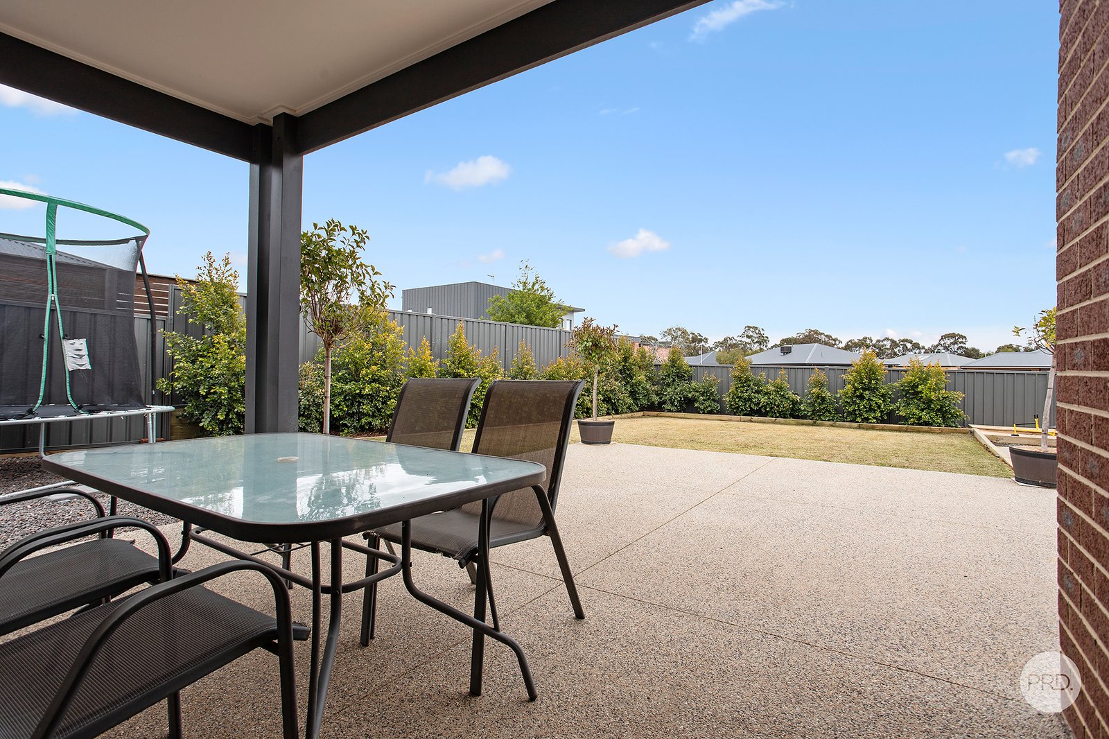 27 Bakers Lane STRATHFIELDSAYE 14