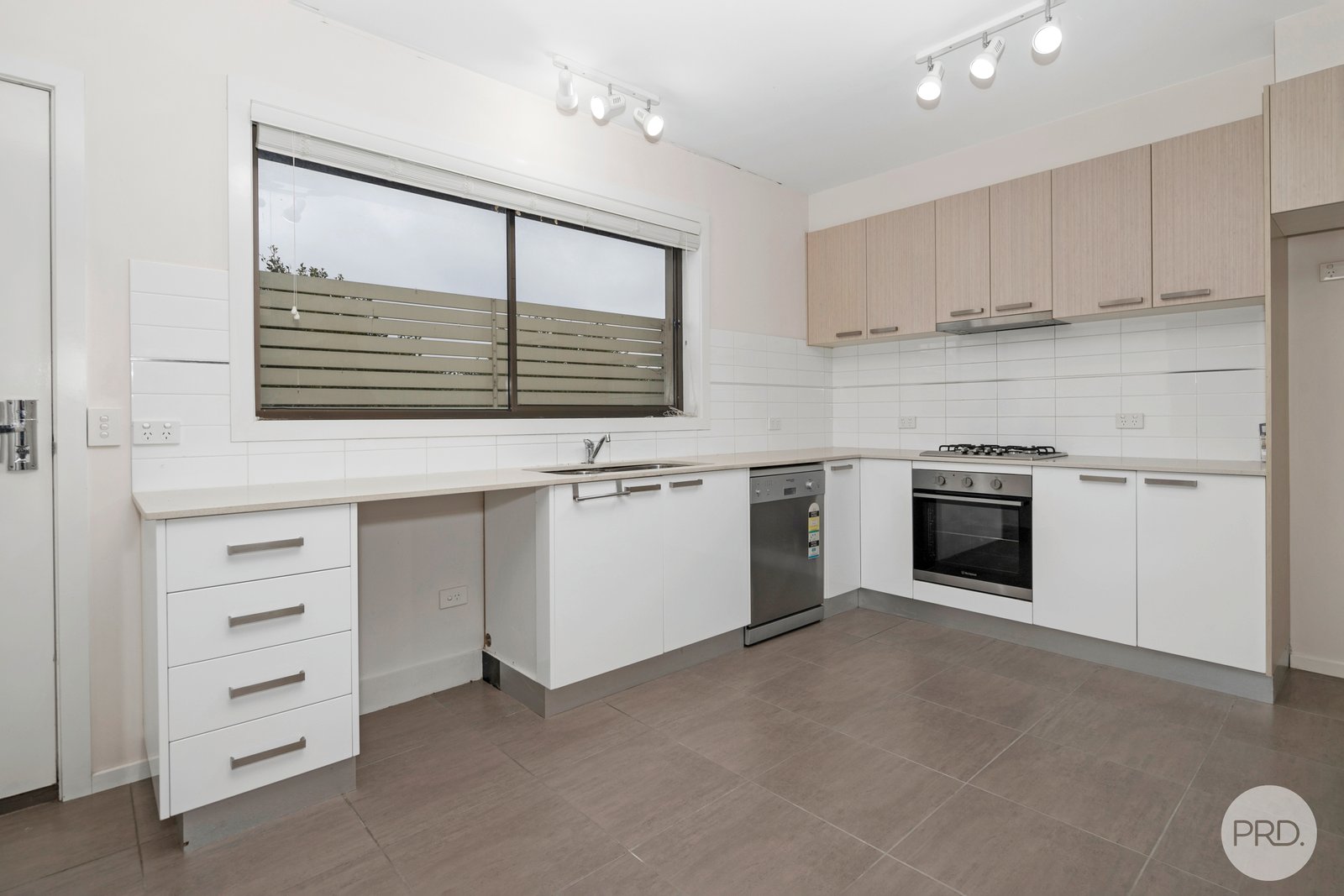 27 Balanada Close ALFREDTON 3