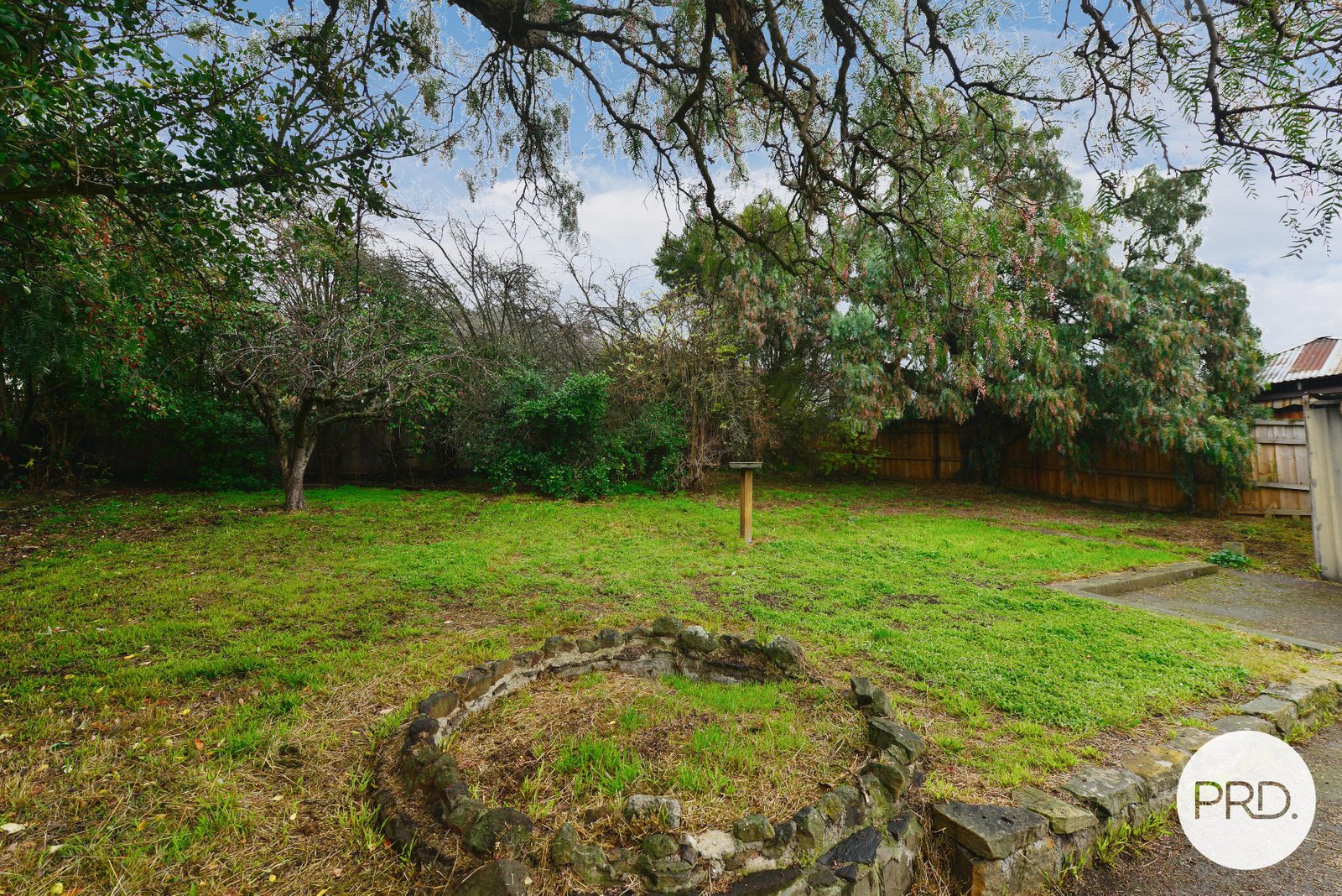 27 Barnett Avenue NEW NORFOLK 24