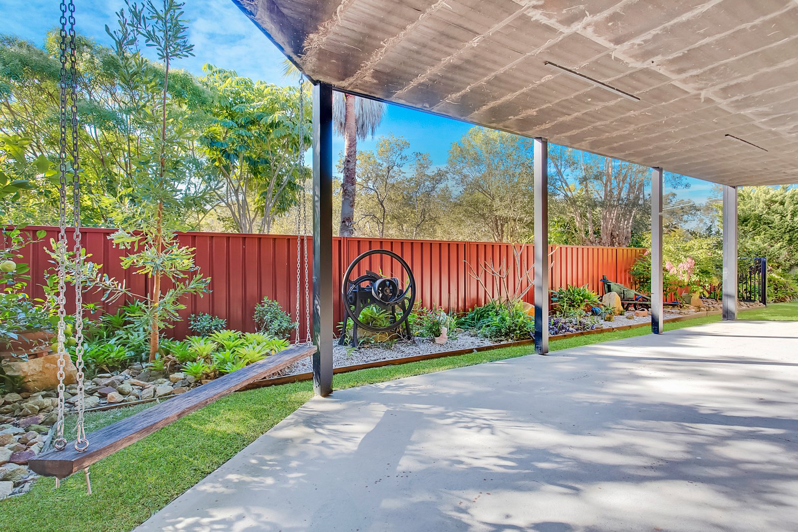 27 Bay Street DUNBOGAN 32