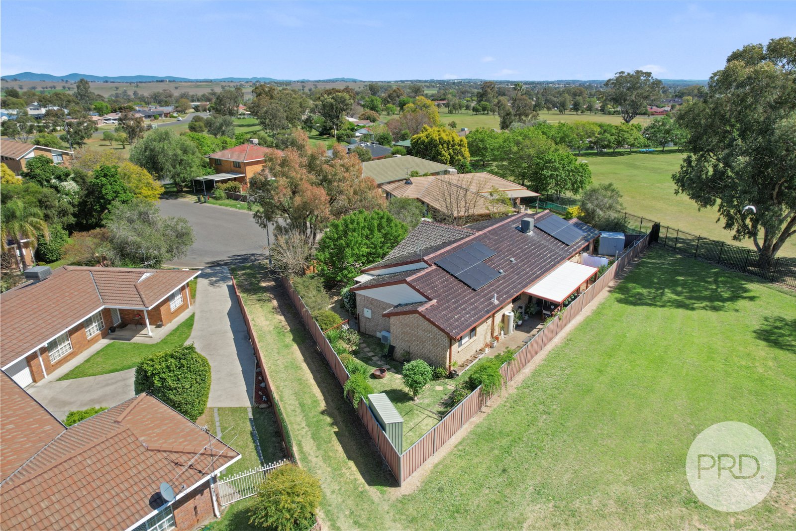 2/7 Belah Close TAMWORTH 17