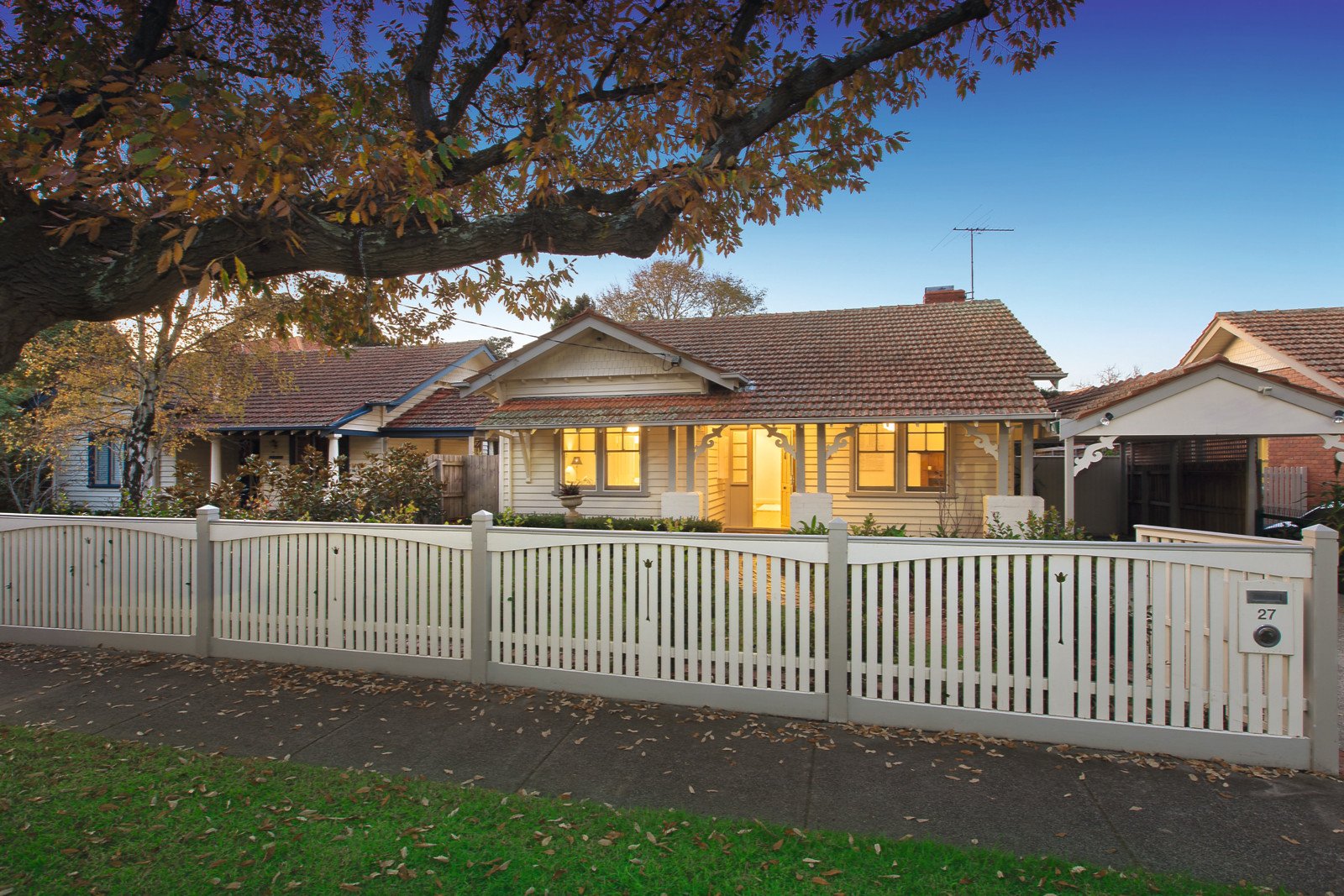 27 Berrima Avenue, Malvern East, VIC