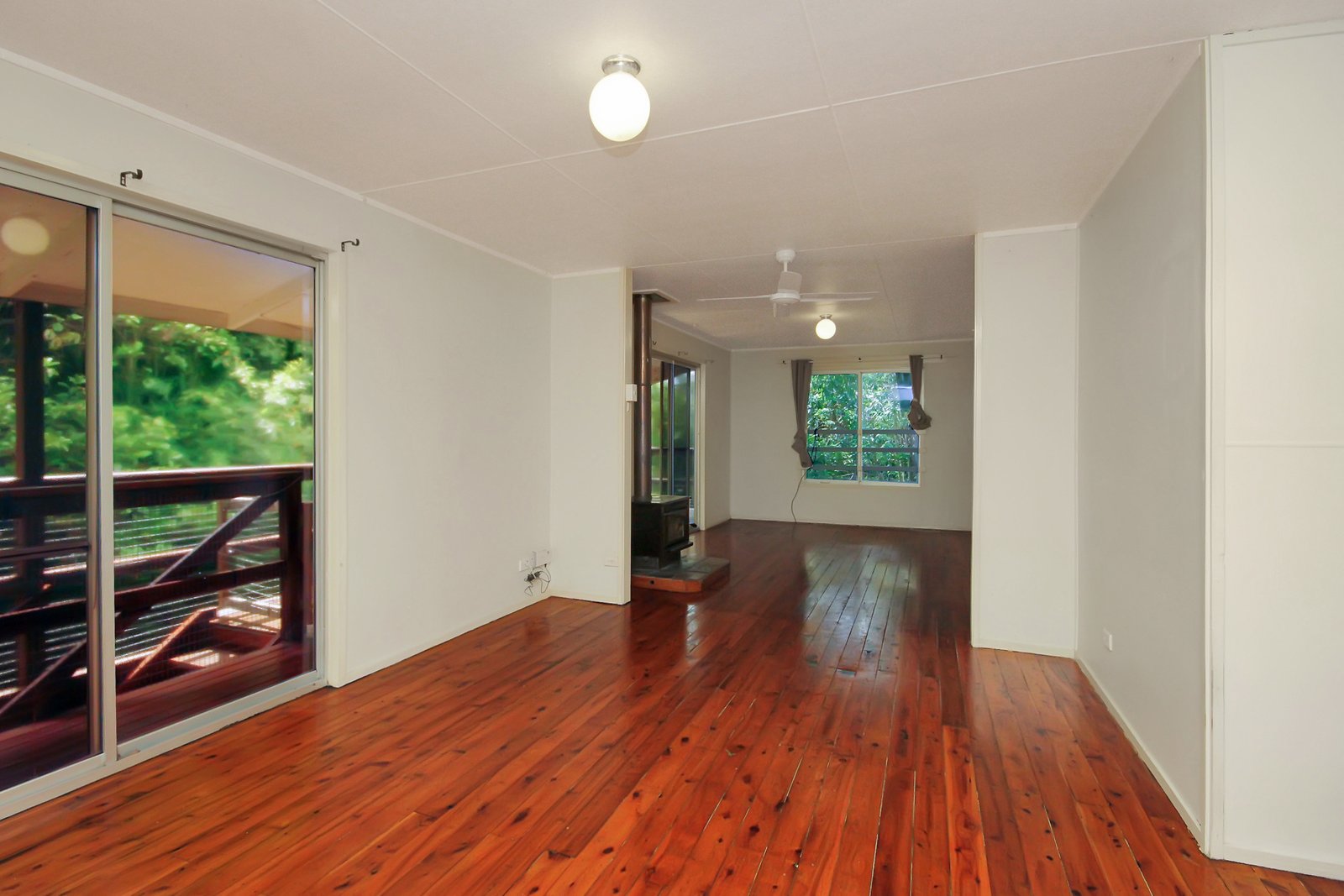 27 Bethesda Place KEW 3