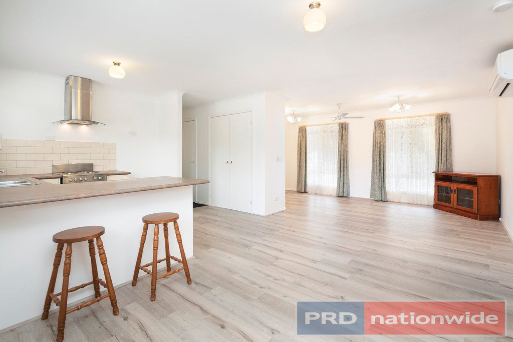 27 Blackberry Lane HADDON 5