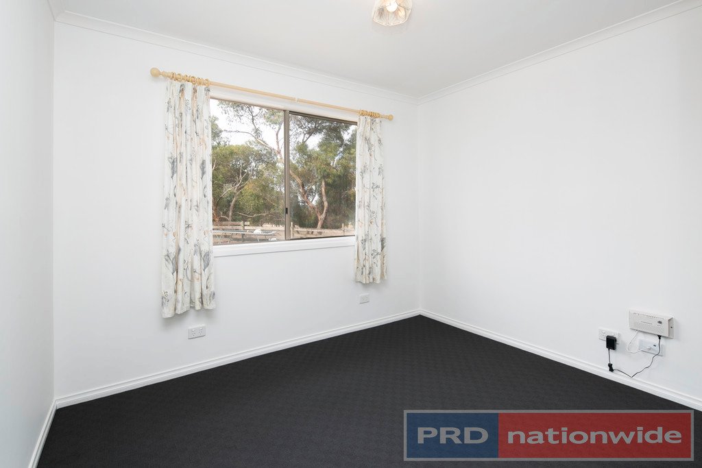 27 Blackberry Lane HADDON 8