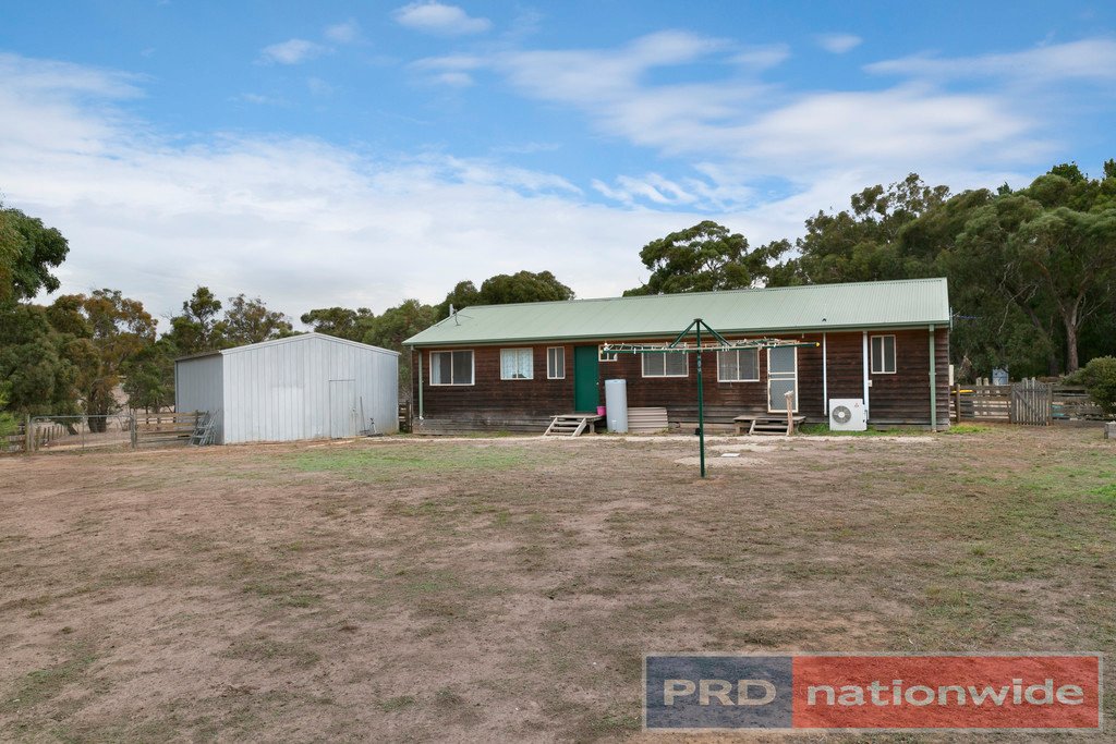 27 Blackberry Lane HADDON 11