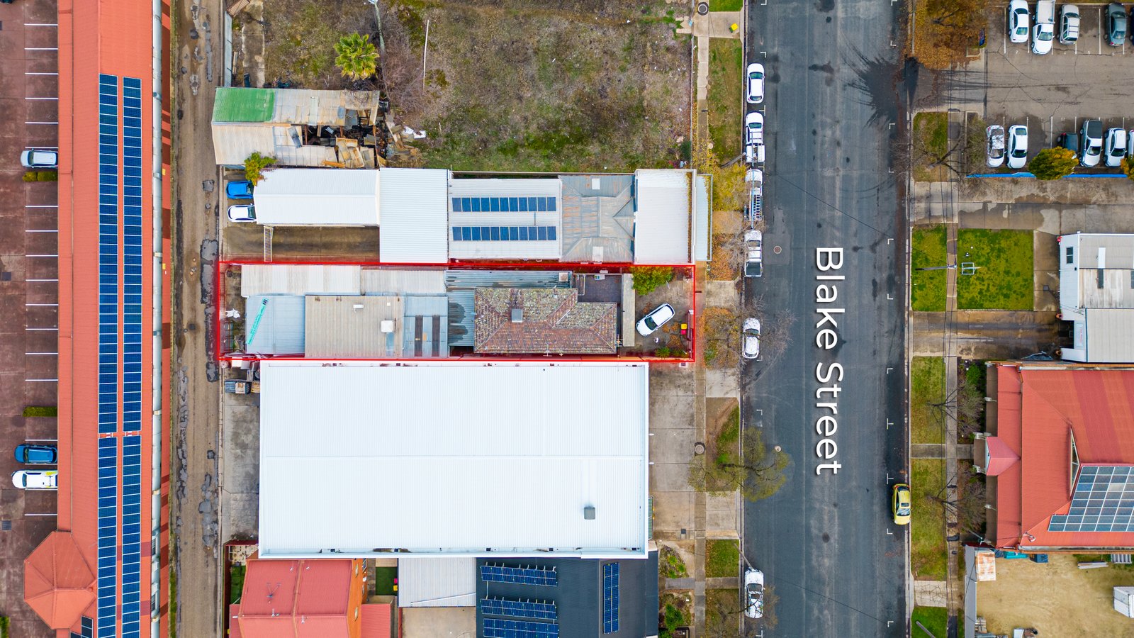 27 Blake Street WAGGA WAGGA 2