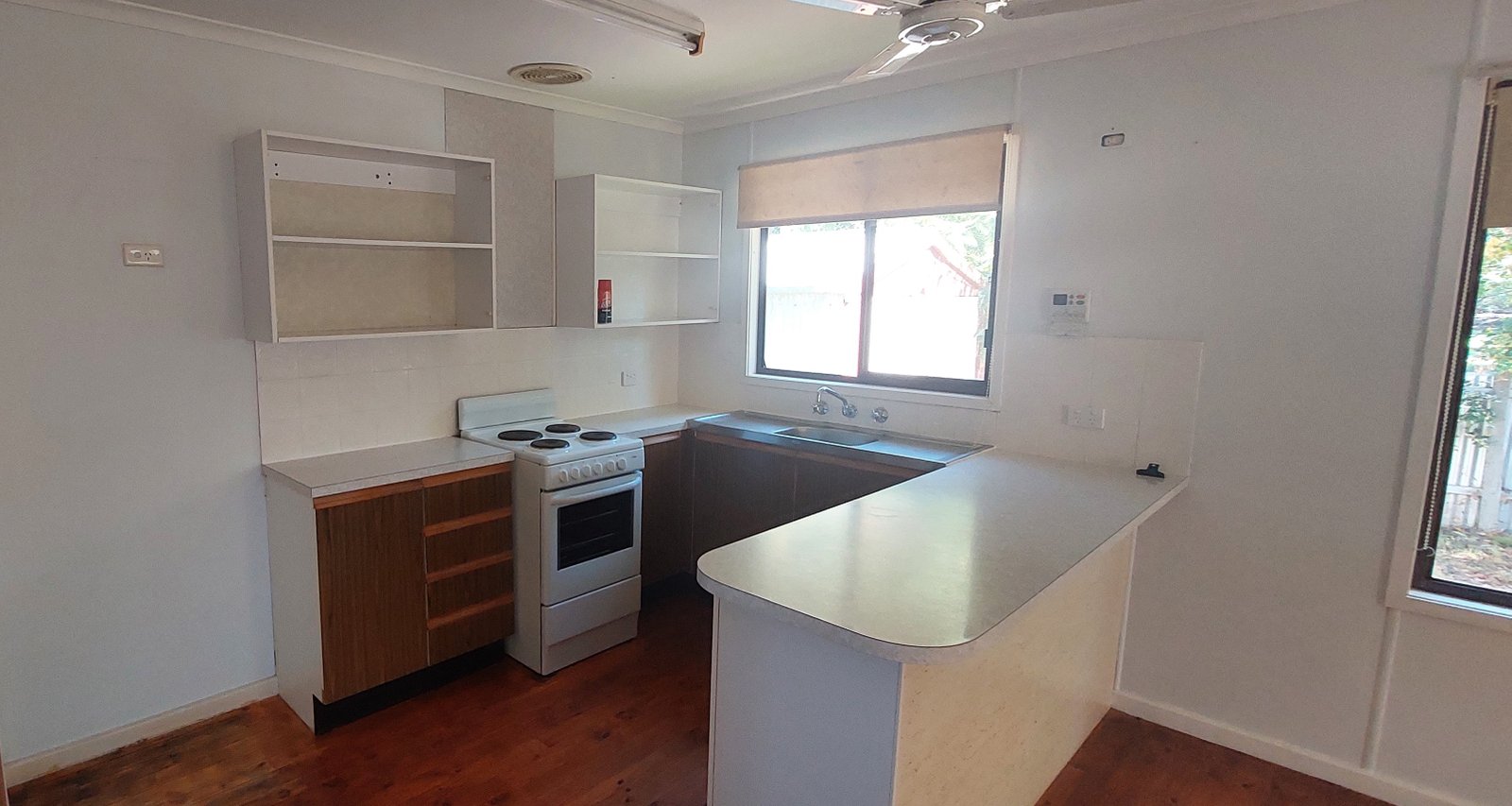27 Blowering Road TUMUT 3