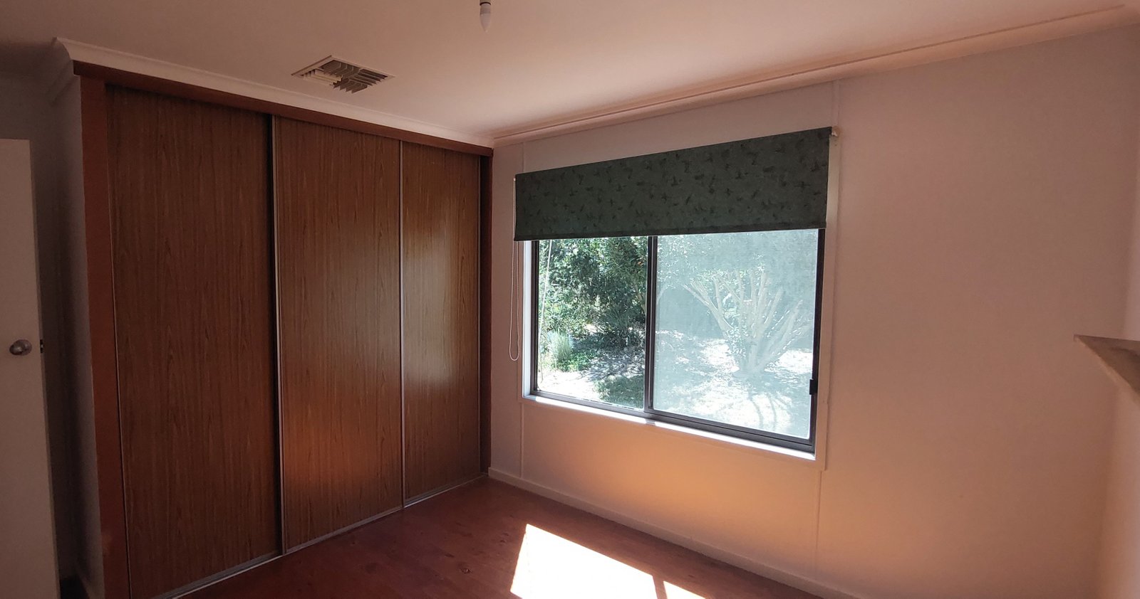 27 Blowering Road TUMUT 5