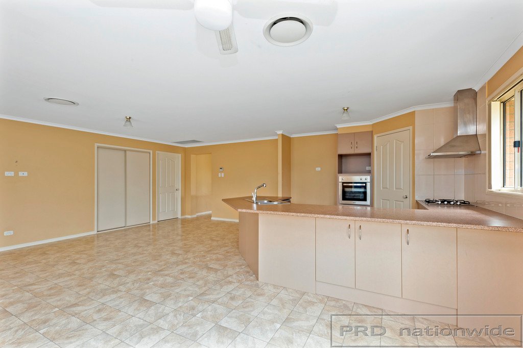 27 Boyd Avenue METFORD 5