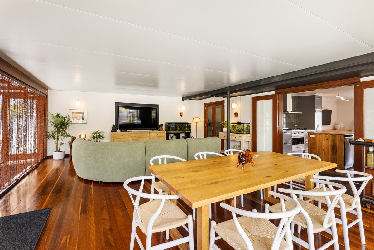 27 Boyd Street Tugun 13